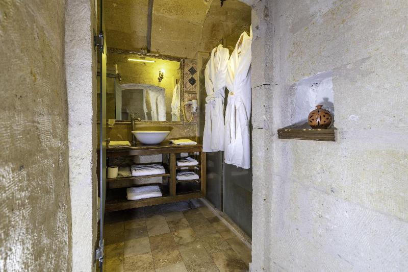 Mystic Cave House Hotel image