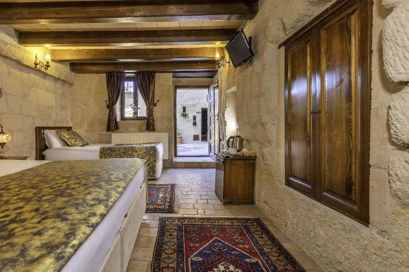 Mystic Cave House Hotel image