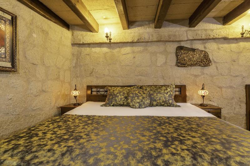 Mystic Cave House Hotel image