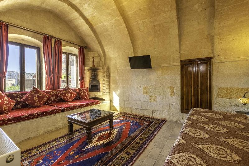 Mystic Cave House Hotel image