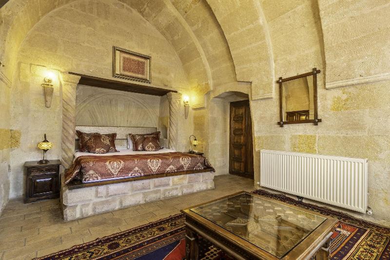 Mystic Cave House Hotel image