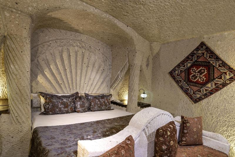 Mystic Cave House Hotel image