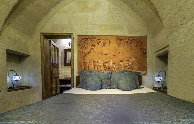 Mystic Cave House Hotel image