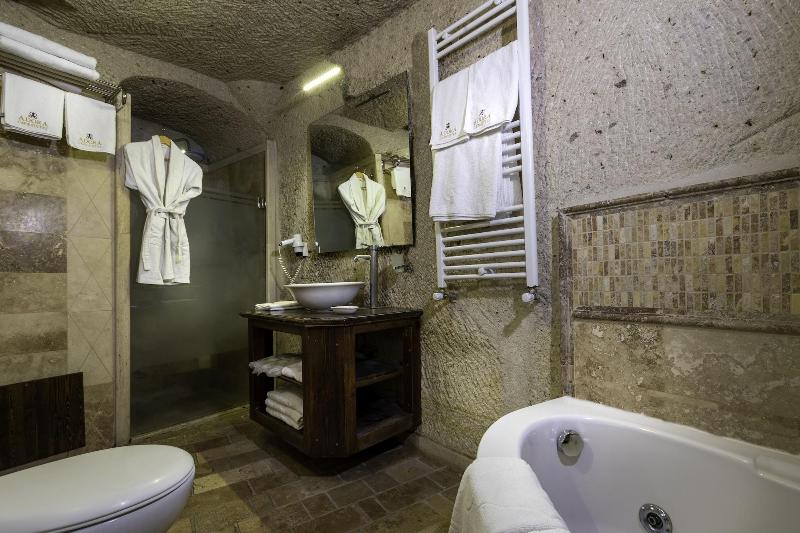 Mystic Cave House Hotel image