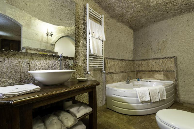 Mystic Cave House Hotel image