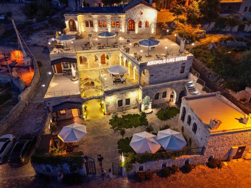 Acropolis Cave Suite image