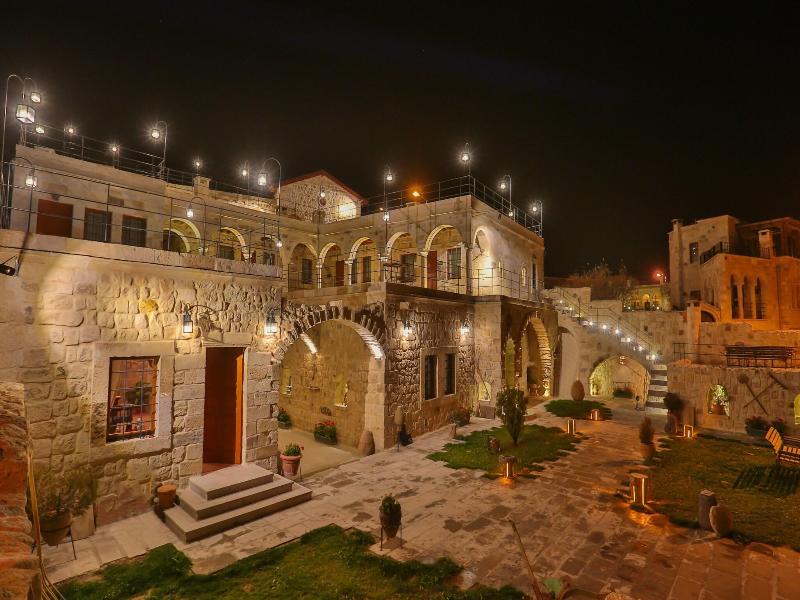 Acropolis Cave Suite image
