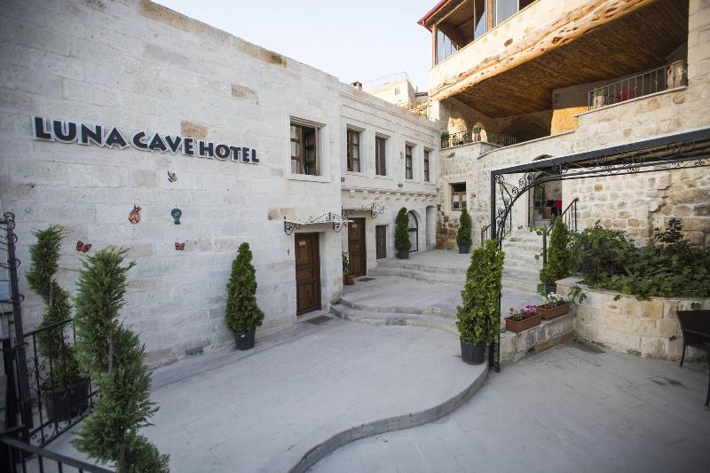 Luna Cave Hotel image