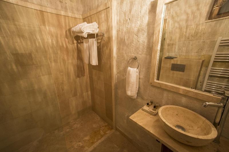 Luna Cave Hotel image