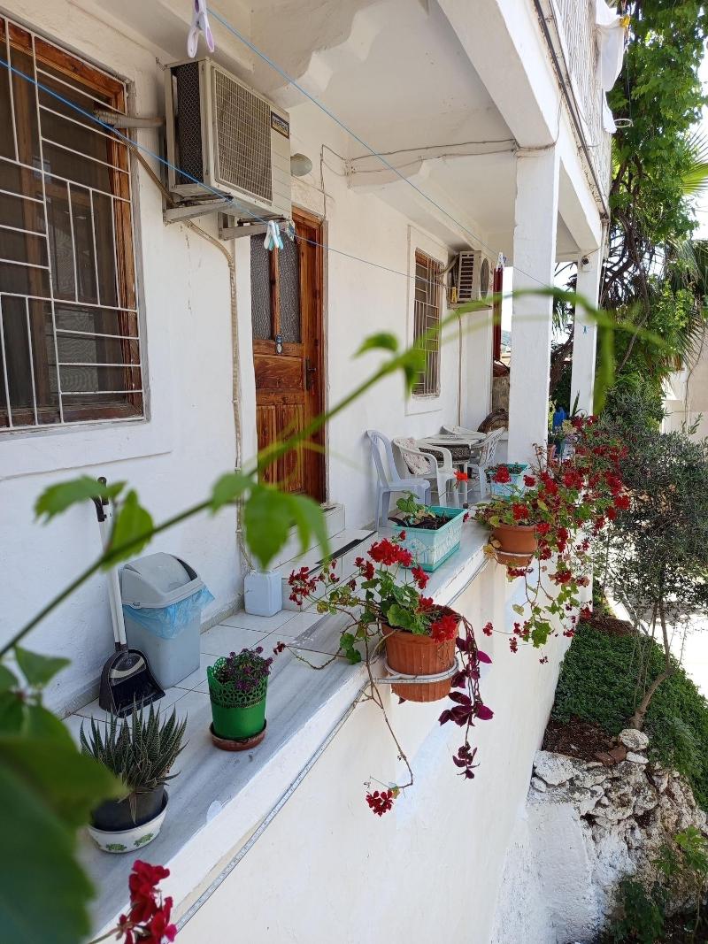 Tan Pansiyon image