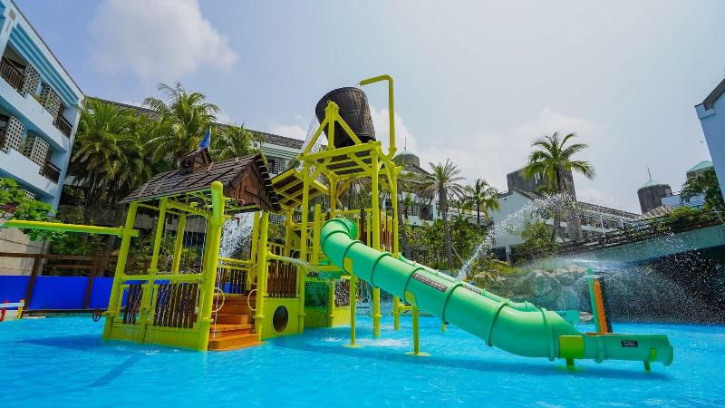 Yoho Beach Resort image