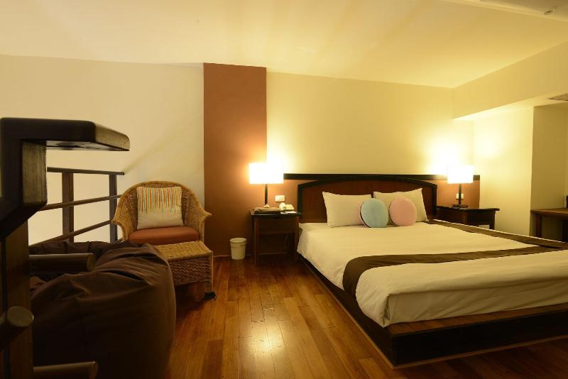 Yoho Beach Resort image