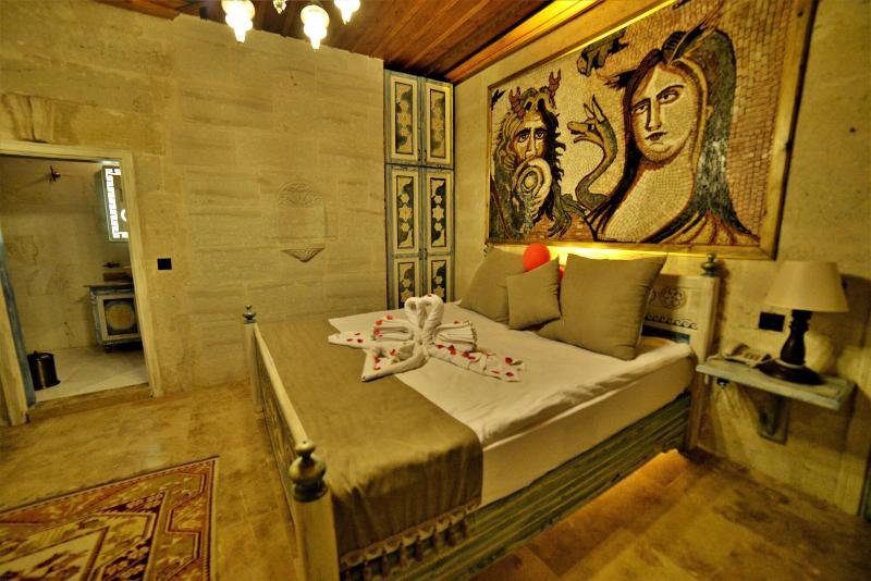 Caftan Cave Suites