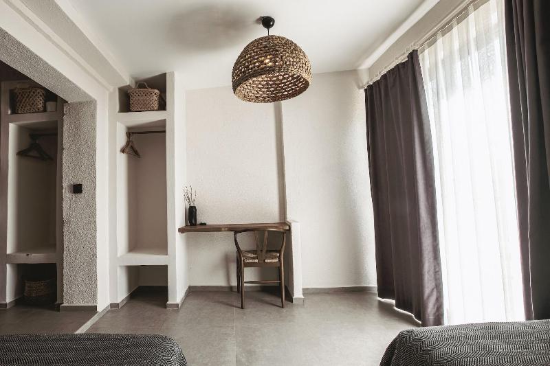 Art Alacati image