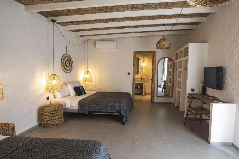 Art Alacati image