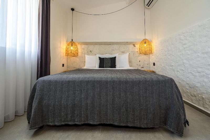 Art Alacati image