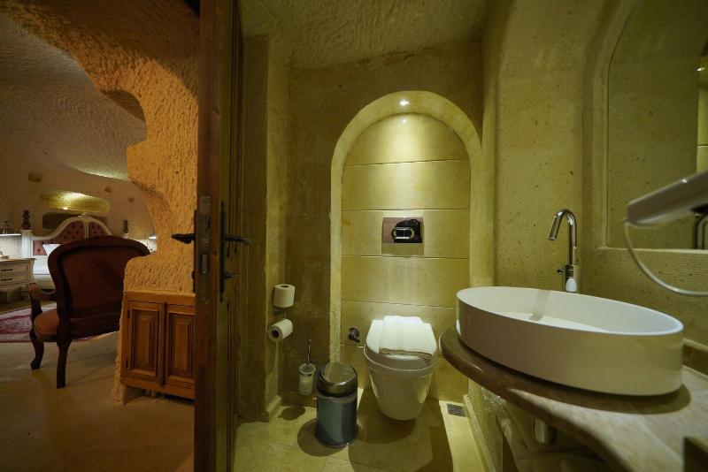 Maya Cave Hotel image