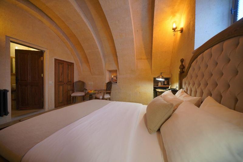 Maya Cave Hotel image
