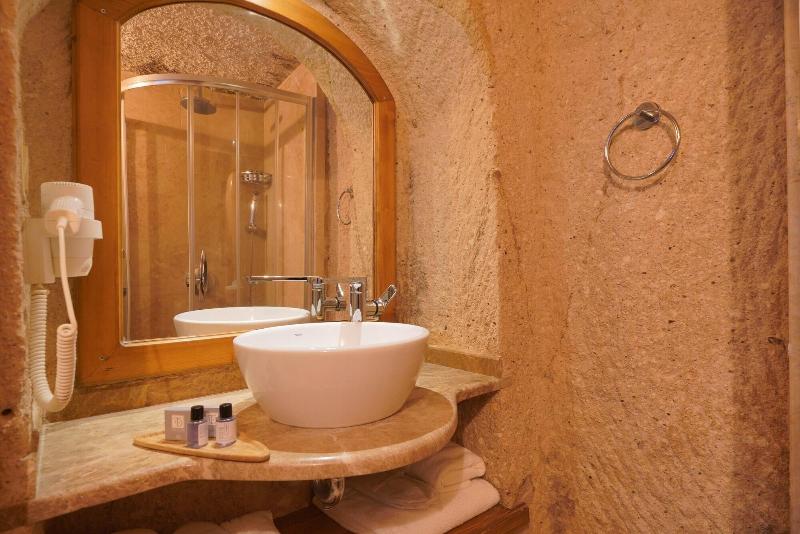 Maya Cave Hotel image
