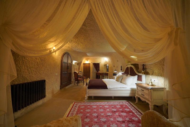 Maya Cave Hotel image