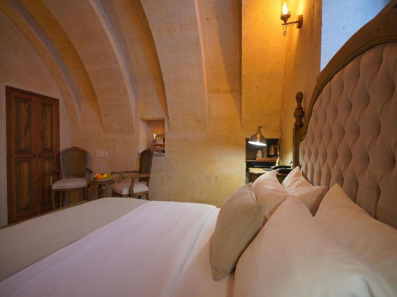 Maya Cave Hotel image