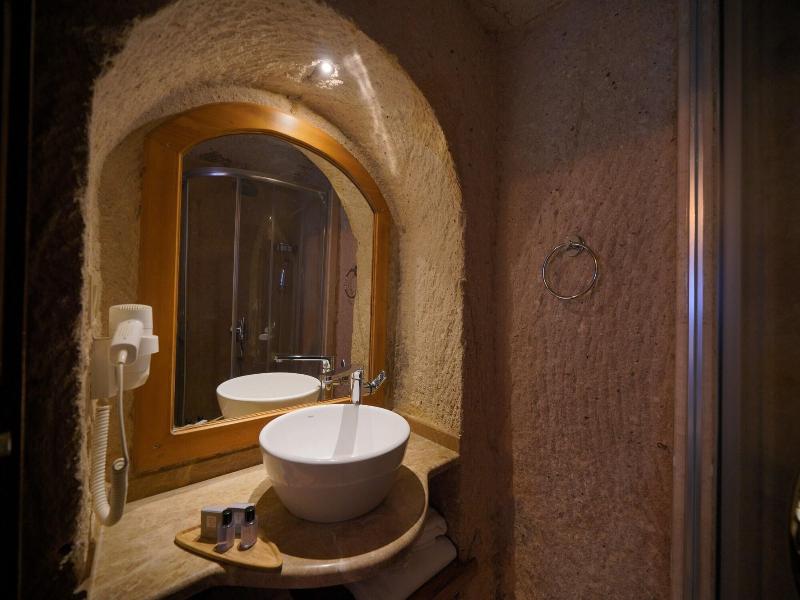 Maya Cave Hotel image