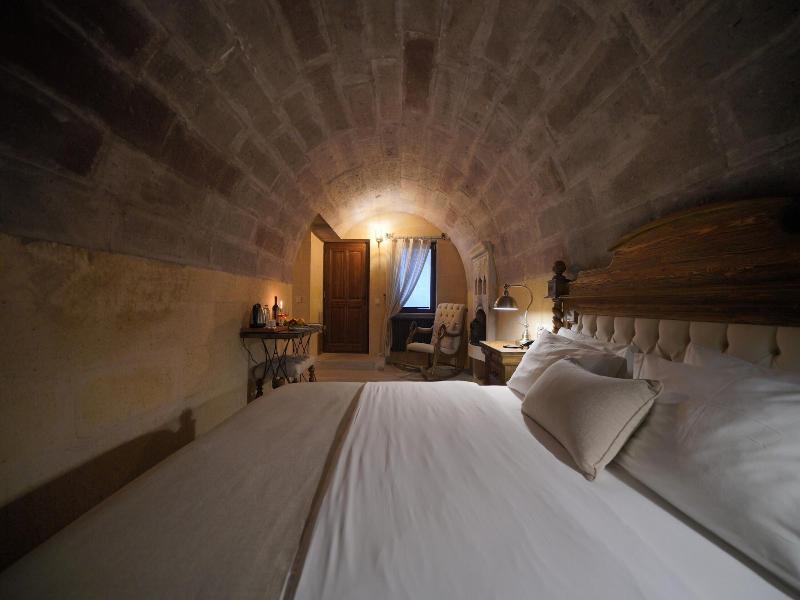 Maya Cave Hotel image