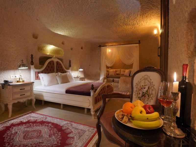 Maya Cave Hotel image