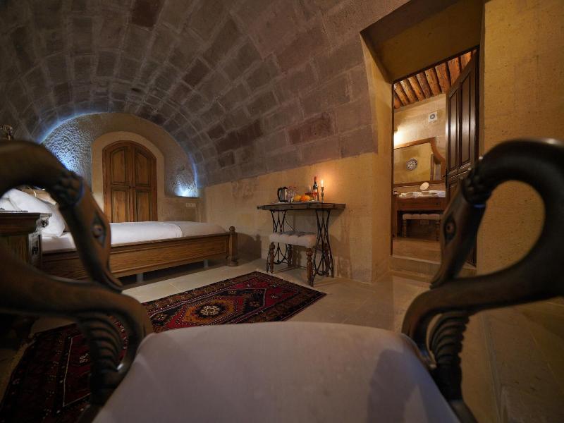 Maya Cave Hotel image