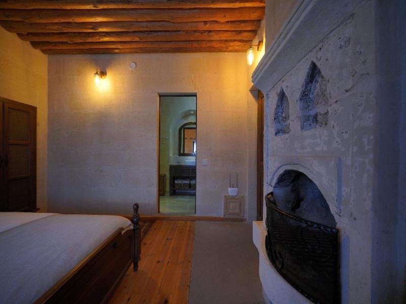 Maya Cave Hotel image