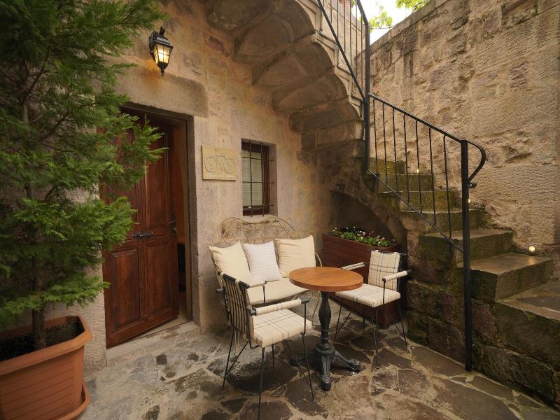 Maya Cave Hotel image