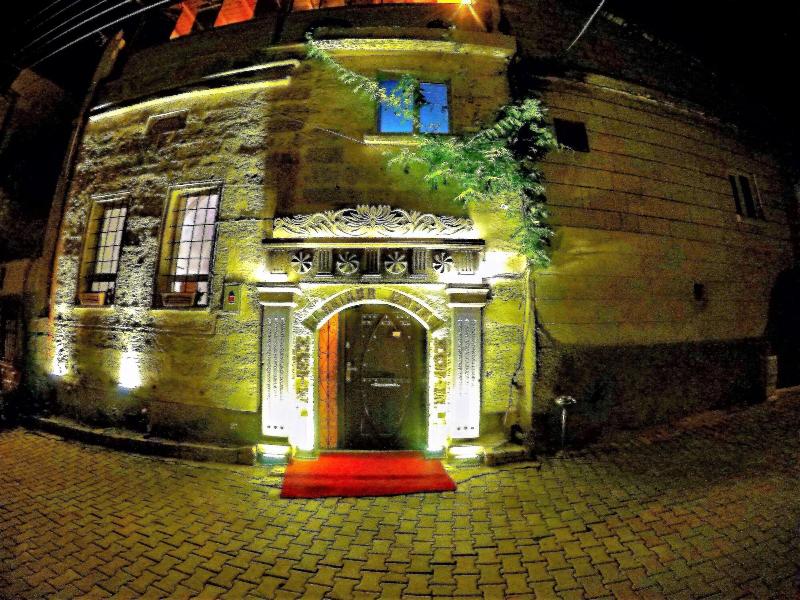 Larissa Cave Hotel image