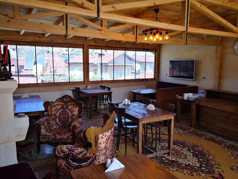 Larissa Cave Hotel image