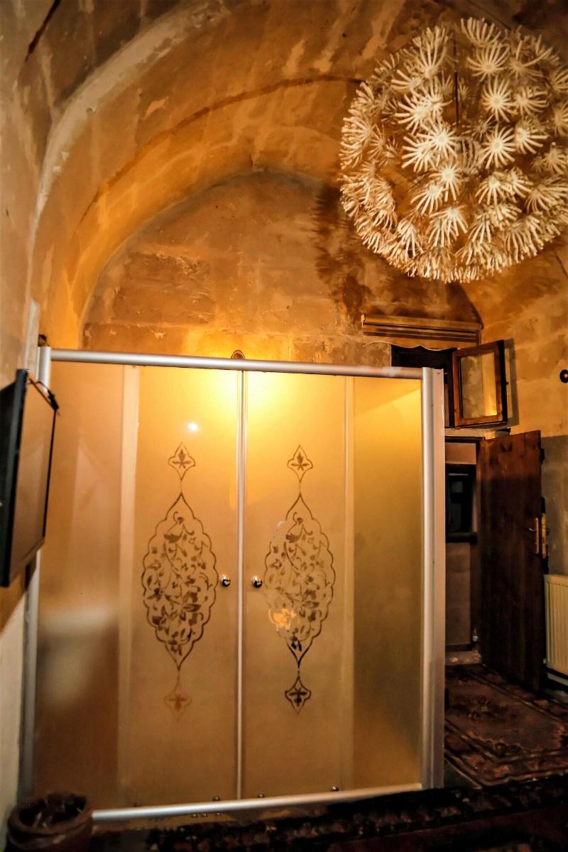 Larissa Cave Hotel image