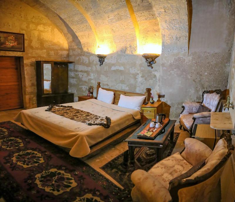 Larissa Cave Hotel image