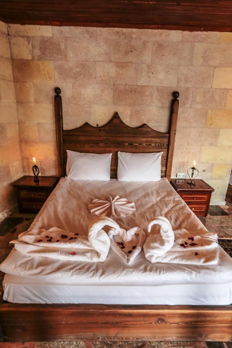 Larissa Cave Hotel image