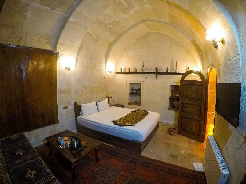 Larissa Cave Hotel image