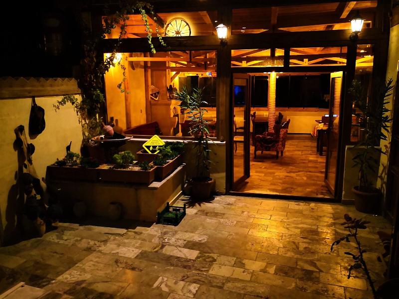 Larissa Cave Hotel image