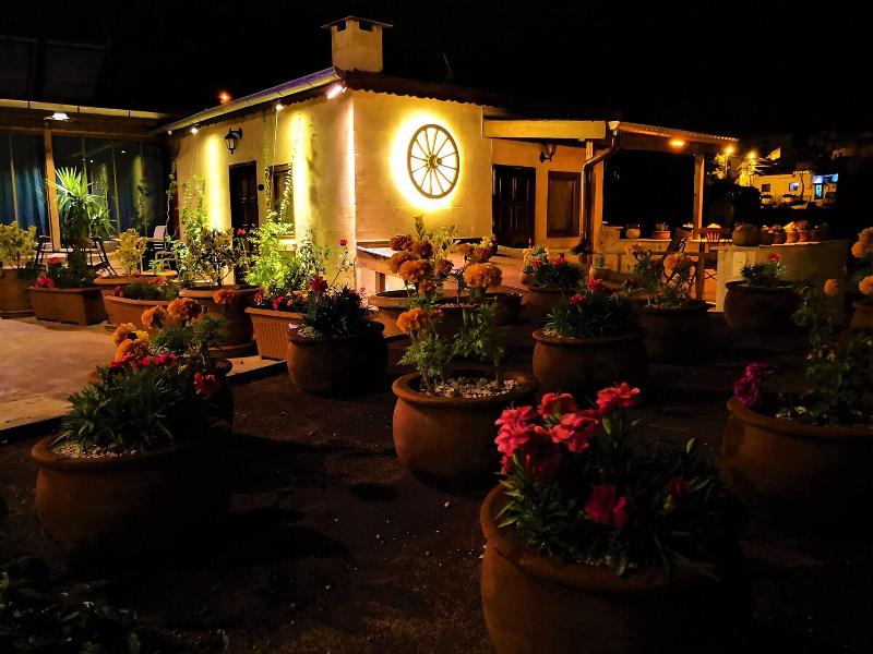 Larissa Cave Hotel image