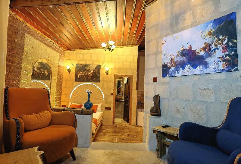 Larissa Cave Hotel image