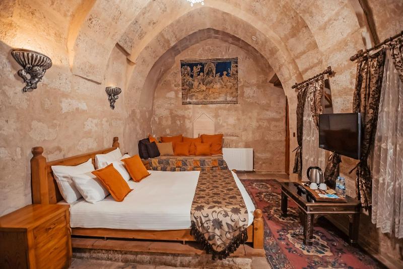 Larissa Cave Hotel image