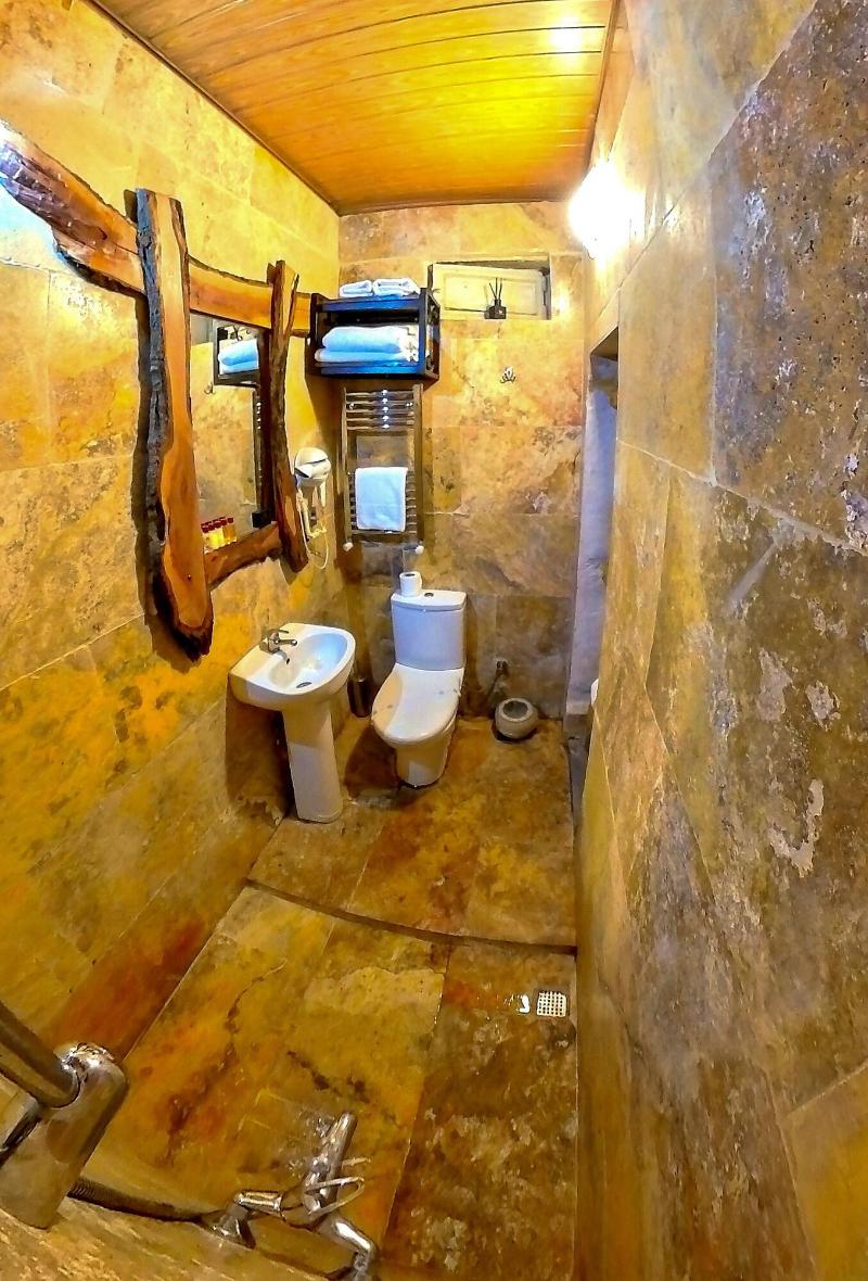 Larissa Cave Hotel image