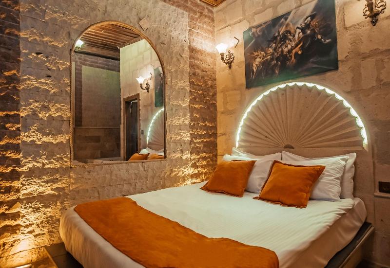 Larissa Cave Hotel image