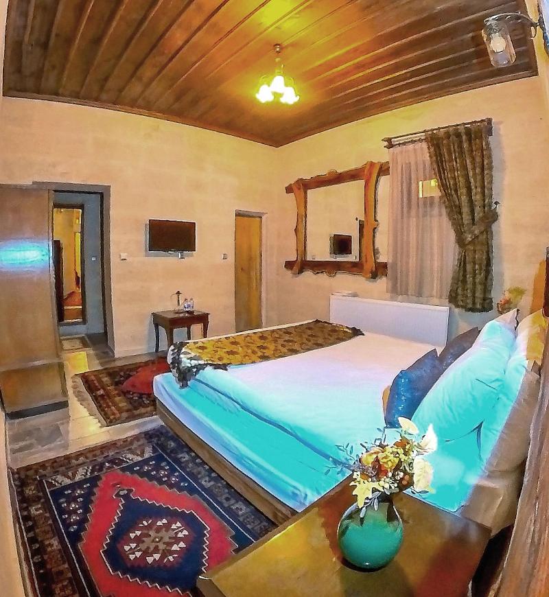 Larissa Cave Hotel image
