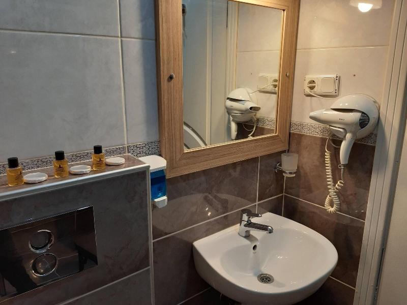 Burak Apart Otel image