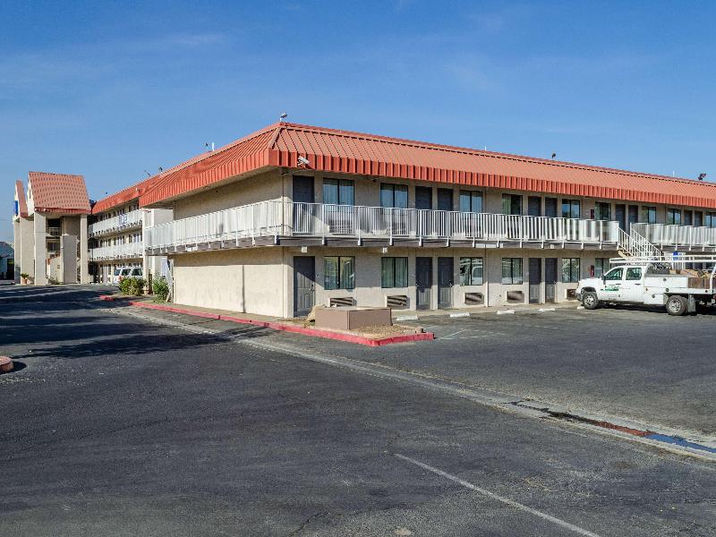 Studio 6 Fresno, CA - Extended Stay — general view
