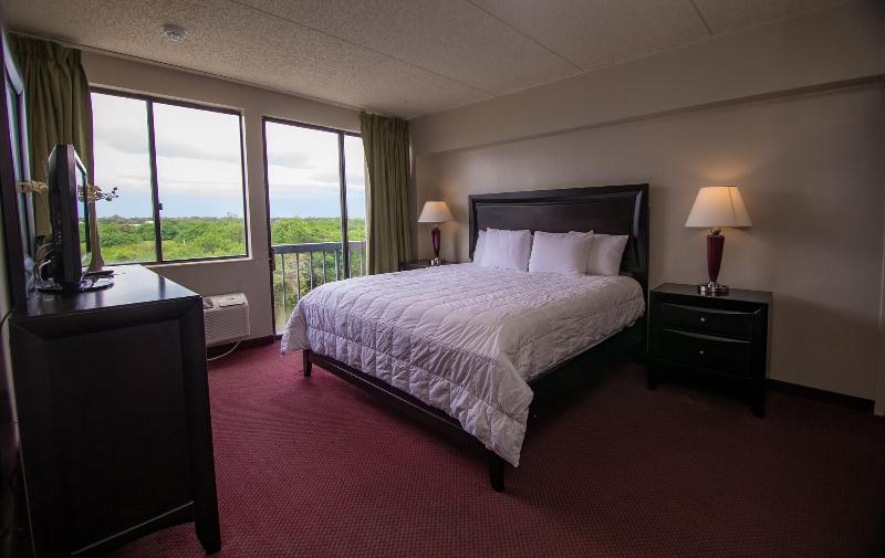 Port Labelle Inn & Conference Center image