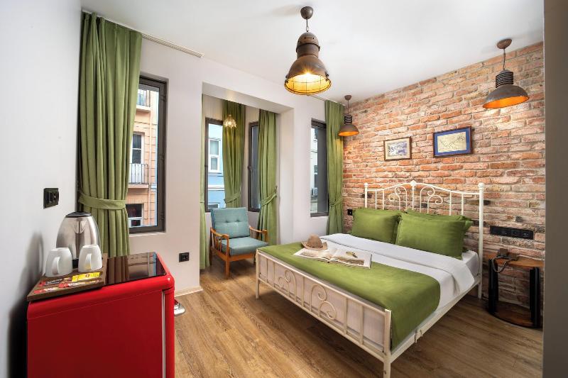 Hotel Des Arts image