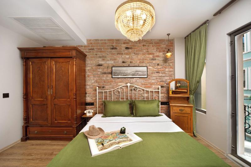Hotel Des Arts image
