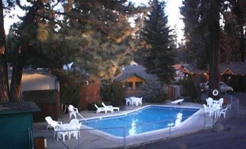 Tahoe Valley Lodge image